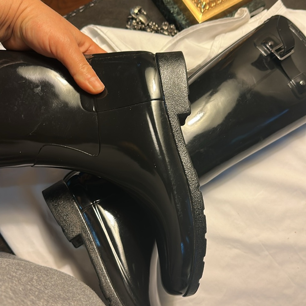 Hunter Black Tall Rain Boots - Picture 17 of 17
